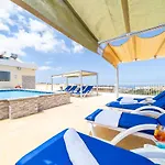 Il-logga Boutique 3* Xagħra