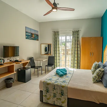 Il-logga Boutique 3*