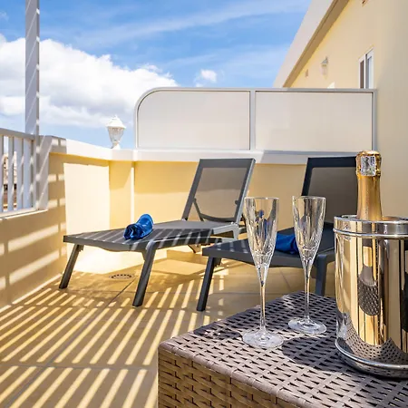 Il-logga Boutique 3* Xagħra