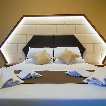 Il-logga Boutique Xagħra